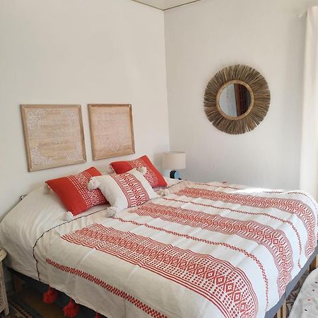 Bed and Breakfast Casa Louisa Serralongue Esterno foto